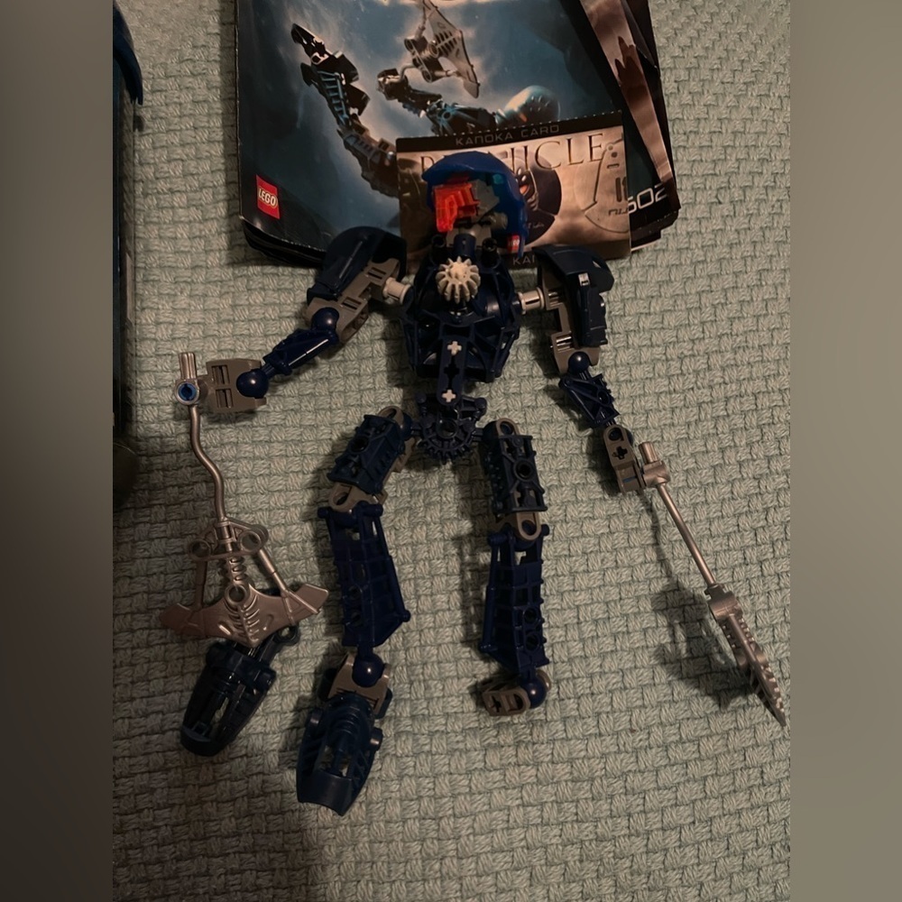 LEGO BIONICLE: Toa Nokama Complete With Canister